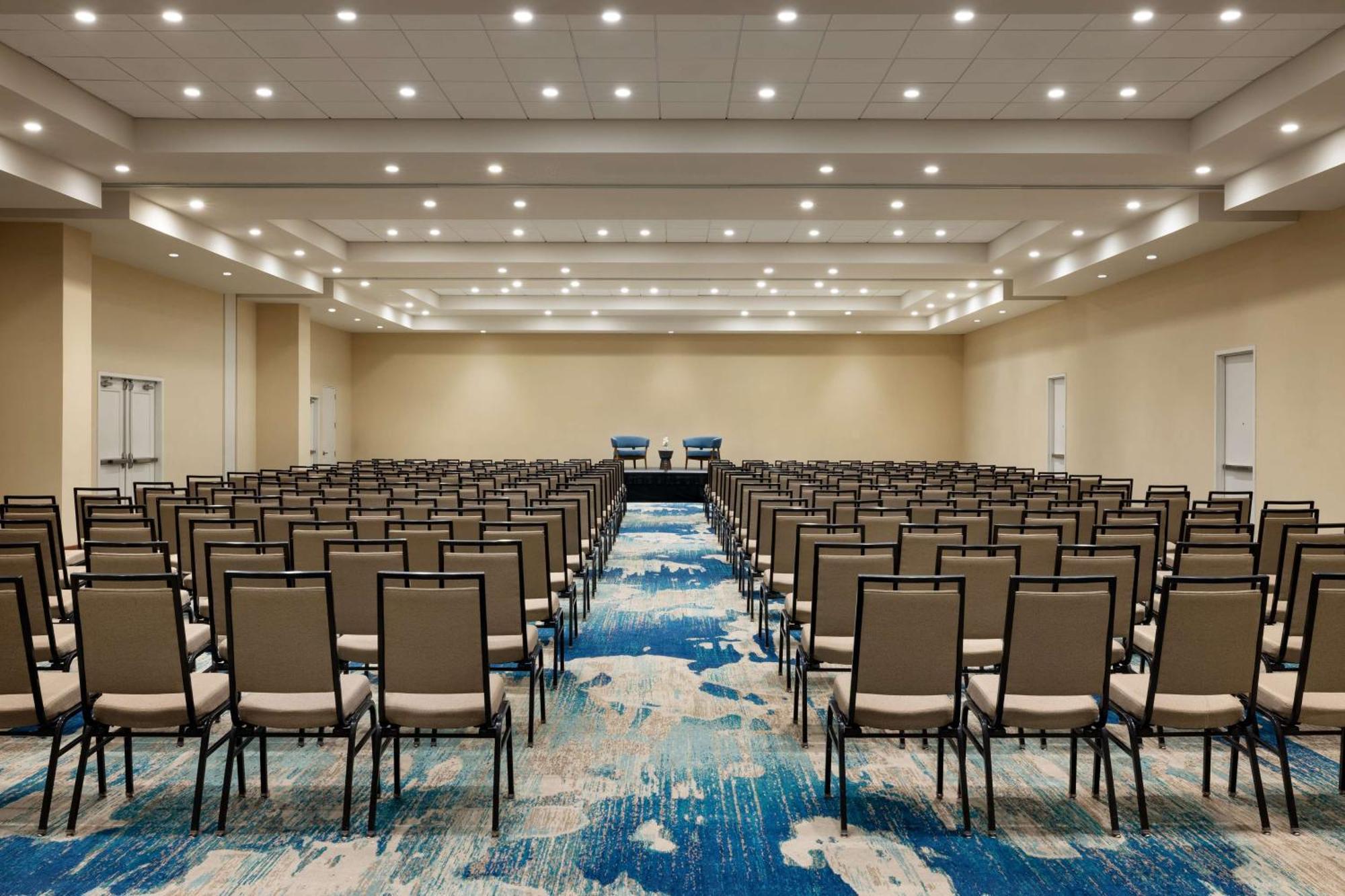 Embassy Suites By Hilton San Juan - Hotel & Casino Екстер'єр фото
